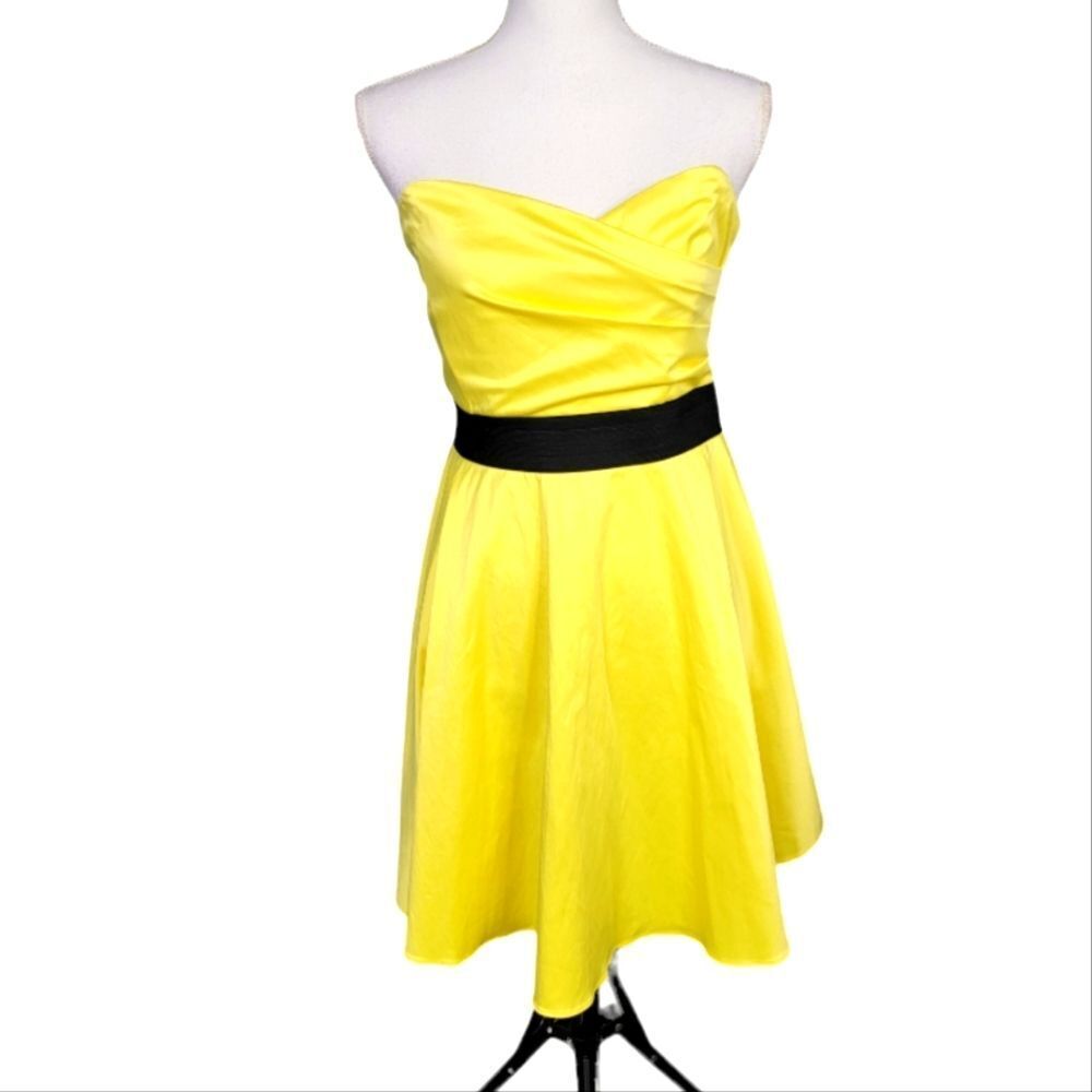 City Triangles Yellow Satin Black Fit & Flair Ruched Bodice Strapless Dress